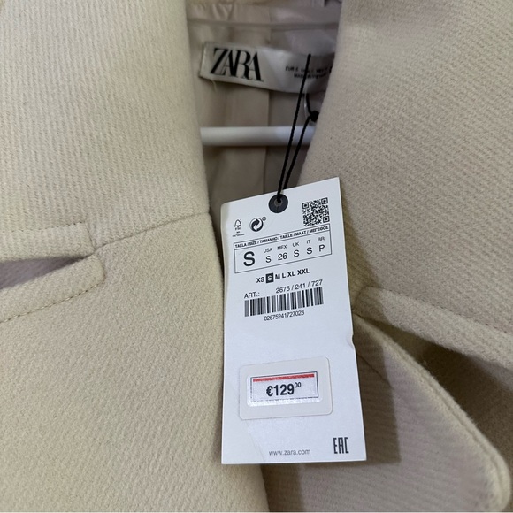Zara Oversized Vanilla Cream Coat - Picture 6 of 12
